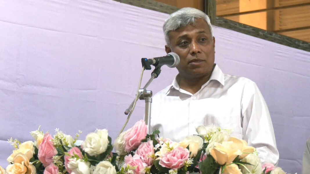 cdc7f467429faf4d40788372baaa5d5bb65770e6132f24b4